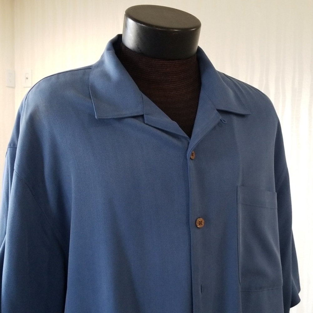 Tommy Bahama casual shirt